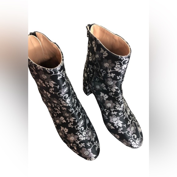 Lewit Lanzo Floral Silver and Black Block Heel Bootie Size 36.5 US Size 6 - Picture 4 of 12
